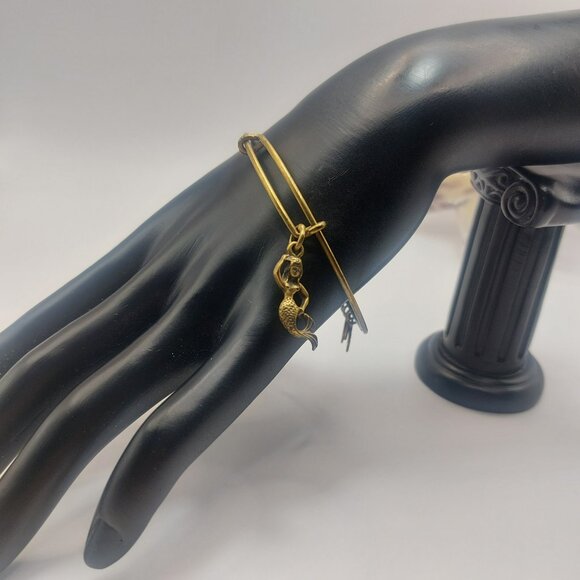 ALEX AND ANI Bracelet Mermaid Charm Bangle Gold Rafaelian EUC - Picture 5 of 11